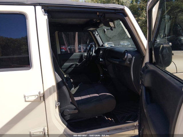 46318057 :رقم المزاد ، 1J4BA3H18BL592120 vin ، 2011 Jeep Wrangler Unlimited Sport مزاد بيع