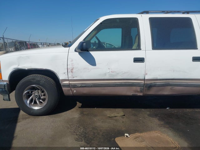 Продажа на аукционе авто 1994 Chevrolet Suburban C1500, vin: 1GNEC16K2RJ348585, номер лота: 46318112
