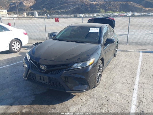 46318228 :رقم المزاد ، 4T1B11HK3KU203988 vin ، 2019 Toyota Camry Se مزاد بيع