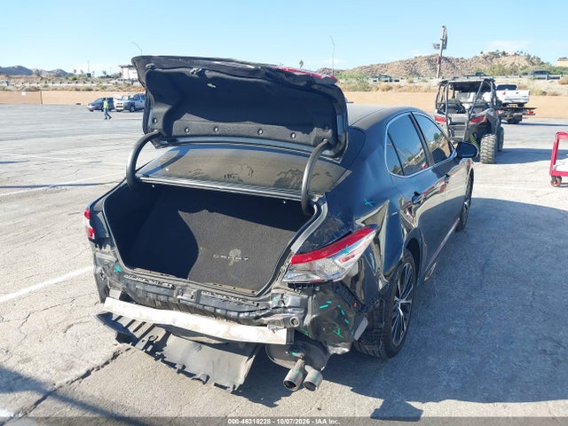 46318228 :رقم المزاد ، 4T1B11HK3KU203988 vin ، 2019 Toyota Camry Se مزاد بيع