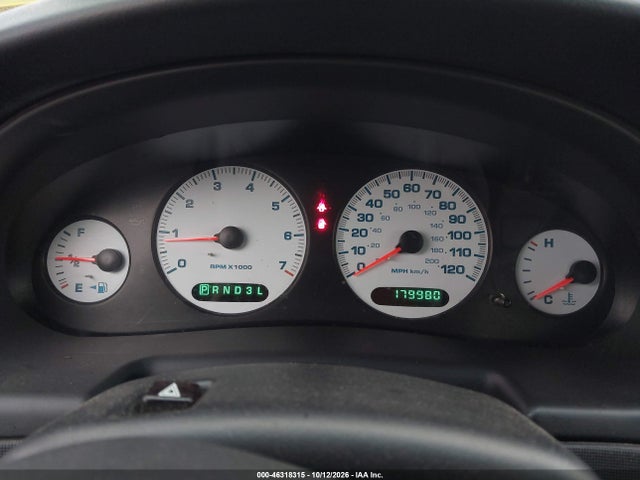2001 Dodge Intrepid Se მანქანა იყიდება აუქციონზე, vin: 2B3HD46R81H711772, აუქციონის ნომერი: 46318315