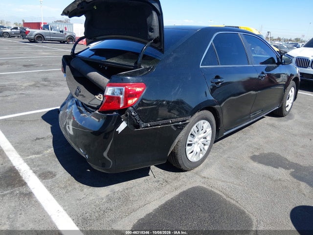 4T4BF1FK2ER406546 Toyota CAMRY LE