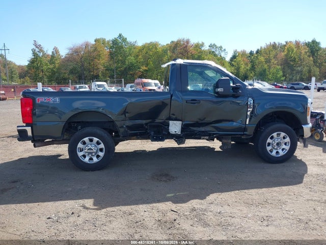 46318361 :رقم المزاد ، 1FTRF3BN7REF04853 vin ، 2024 Ford F-350 Xlt مزاد بيع