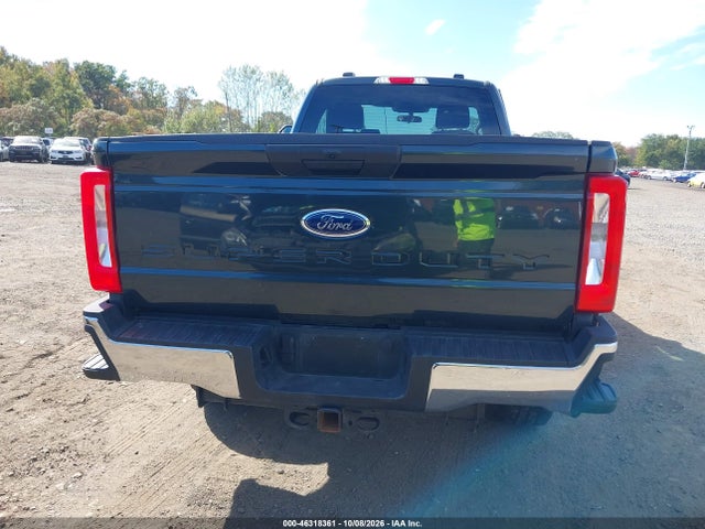 46318361 :رقم المزاد ، 1FTRF3BN7REF04853 vin ، 2024 Ford F-350 Xlt مزاد بيع