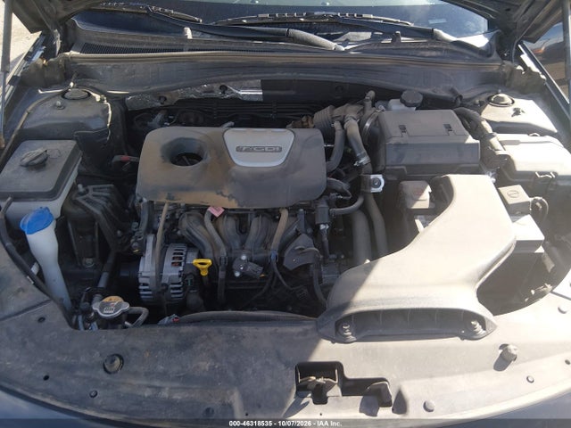 KIA OPTIMA EX 2019 5XXGU4L17KG326166 Image 10