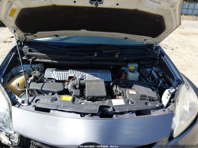 46318545 :رقم المزاد ، JTDKN3DU3F1930308 vin ، 2015 Toyota Prius Three مزاد بيع