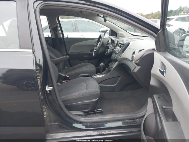 46318559 :رقم المزاد ، 1G1JC5SB5D4211273 vin ، 2013 Chevrolet Sonic Lt Auto مزاد بيع