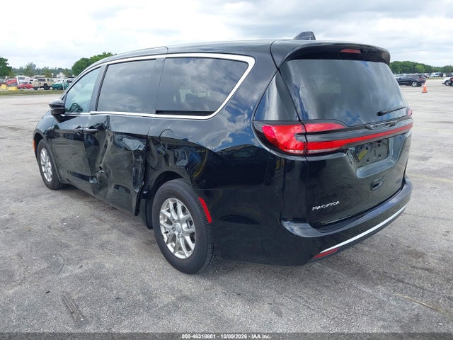 Продаж на аукціоні авто 2027 Chrysler Pacifica, vin: 2C4RC1BG0VR580717, номер лоту: 46318601