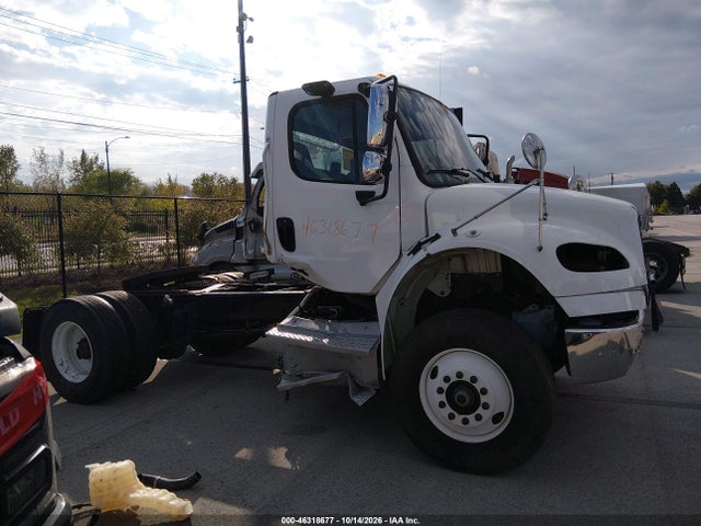 Продажа на аукционе авто 2025 Freightliner M2 106, vin: 3AKBCYD2XSDVK7797, номер лота: 46318677