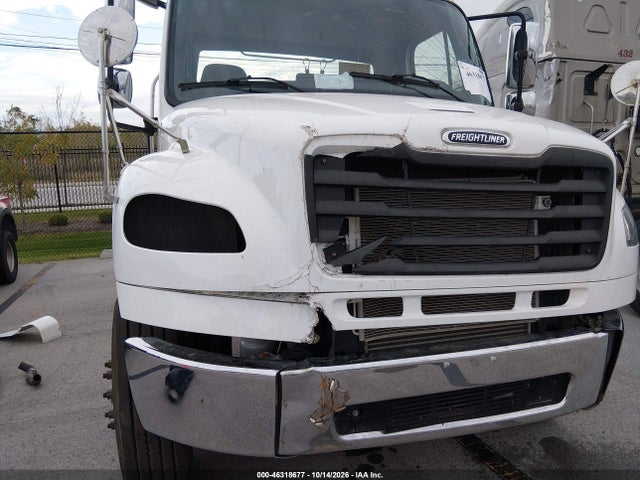 Продажа на аукционе авто 2025 Freightliner M2 106, vin: 3AKBCYD2XSDVK7797, номер лота: 46318677