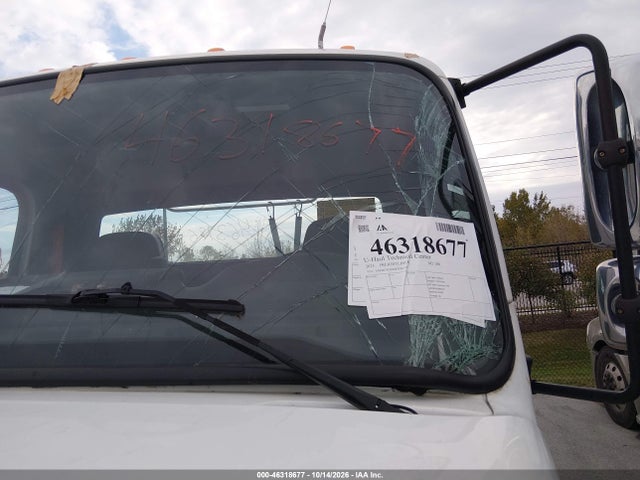 Продажа на аукционе авто 2025 Freightliner M2 106, vin: 3AKBCYD2XSDVK7797, номер лота: 46318677