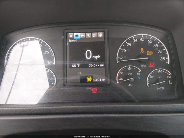 Продажа на аукционе авто 2025 Freightliner M2 106, vin: 3AKBCYD2XSDVK7797, номер лота: 46318677