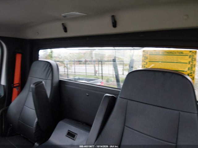 Продажа на аукционе авто 2025 Freightliner M2 106, vin: 3AKBCYD2XSDVK7797, номер лота: 46318677