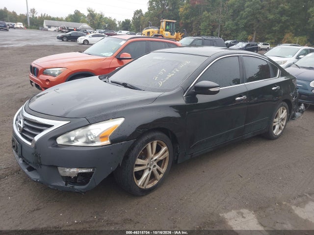 Продаж на аукціоні авто 2013 Nissan Altima 3.5 Sv, vin: 1N4BL3AP8DC158884, номер лоту: 46318704