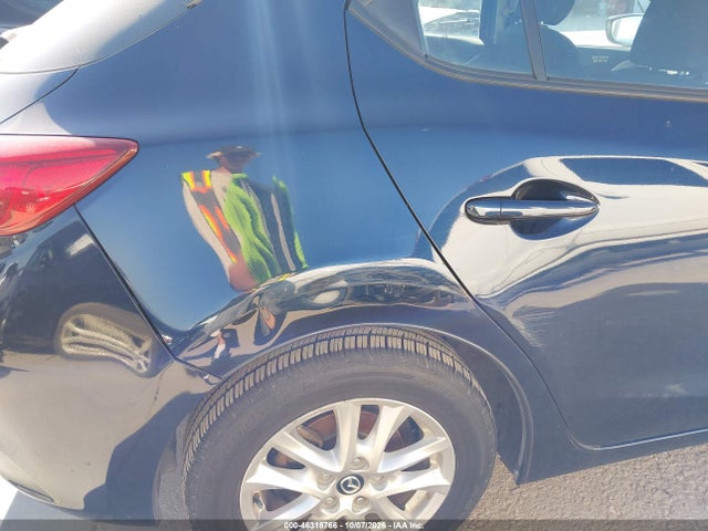 2017 Mazda Mazda3 Sport მანქანა იყიდება აუქციონზე, vin: JM1BN1K71H1141885, აუქციონის ნომერი: 46318766