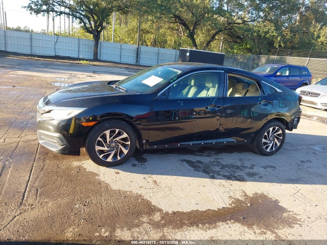 46318773 :رقم المزاد ، 19XFC2F75GE090443 vin ، 2016 Honda Civic Ex مزاد بيع