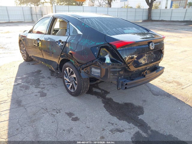 46318773 :رقم المزاد ، 19XFC2F75GE090443 vin ، 2016 Honda Civic Ex مزاد بيع