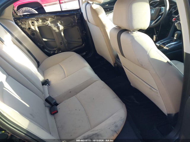 46318773 :رقم المزاد ، 19XFC2F75GE090443 vin ، 2016 Honda Civic Ex مزاد بيع