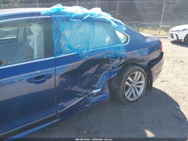 Продаж на аукціоні авто 2017 Volkswagen Passat 1.8t Sel Premium, vin: 1VWCT7A35HC039244, номер лоту: 46318793