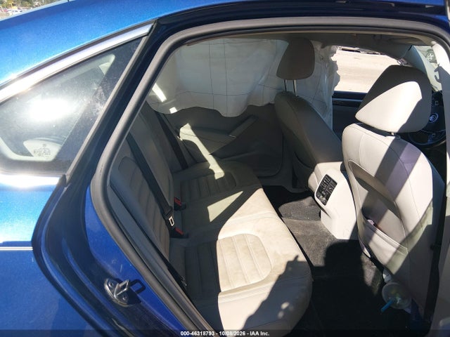 Продаж на аукціоні авто 2017 Volkswagen Passat 1.8t Sel Premium, vin: 1VWCT7A35HC039244, номер лоту: 46318793