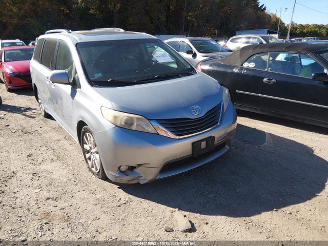 46318862 :رقم المزاد ، 5TDDK3DC7BS006895 vin ، 2011 Toyota Sienna Xle مزاد بيع