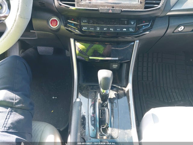Продажа на аукционе авто 2017 Honda Accord Ex, vin: 1HGCT1B71HA007079, номер лота: 46318927