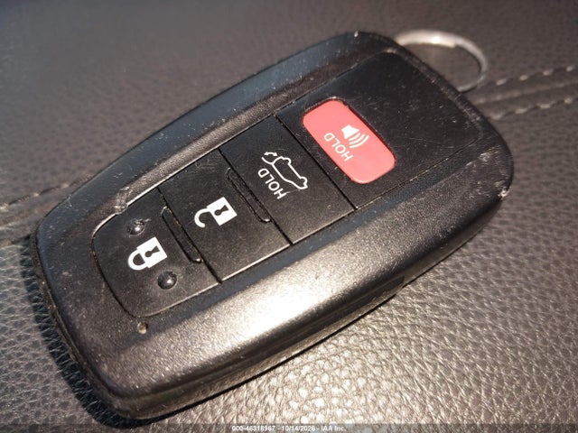 Продаж на аукціоні авто 2019 Toyota Rav4 Xle Premium, vin: JTMA1RFV1KD511432, номер лоту: 46318967