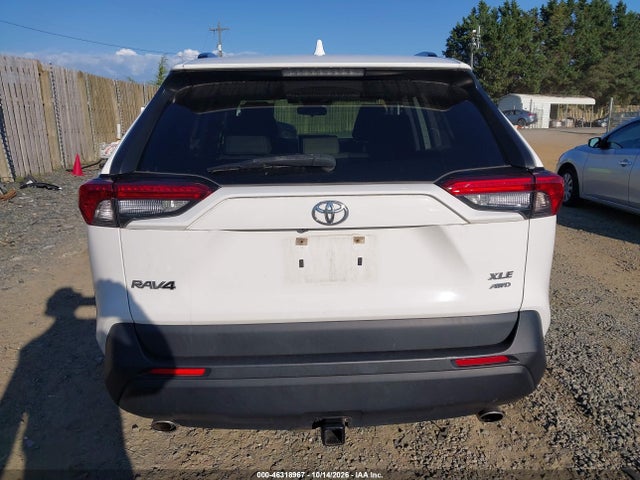 Продаж на аукціоні авто 2019 Toyota Rav4 Xle Premium, vin: JTMA1RFV1KD511432, номер лоту: 46318967