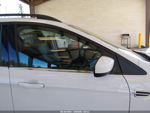 Продажа на аукционе авто 2015 Ford Escape Se, vin: 1FMCU9GX6FUA44302, номер лота: 46319053