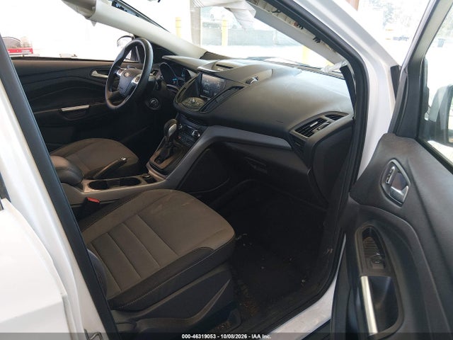 Продажа на аукционе авто 2015 Ford Escape Se, vin: 1FMCU9GX6FUA44302, номер лота: 46319053