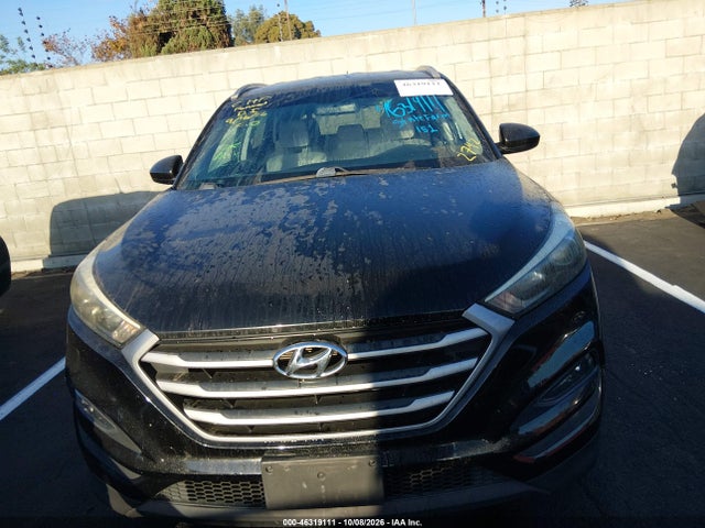 KM8J33A46HU282742 Hyundai TUCSON SE