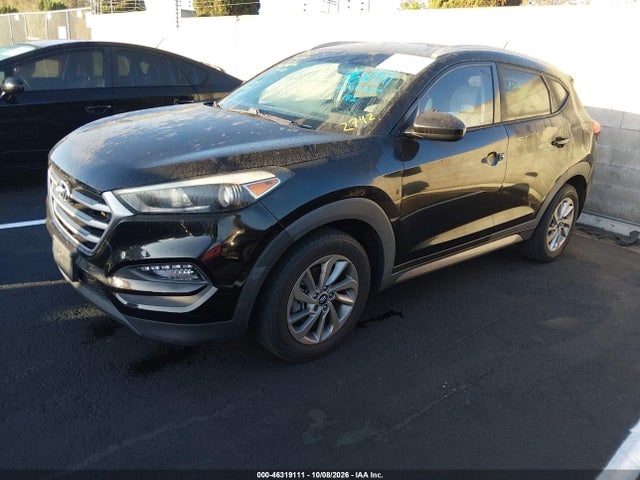 KM8J33A46HU282742 Hyundai TUCSON SE