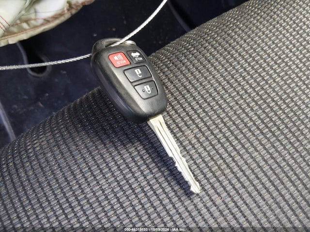 46319130 :رقم المزاد ، 5YFBURHE3GP568857 vin ، 2016 Toyota Corolla S Plus مزاد بيع