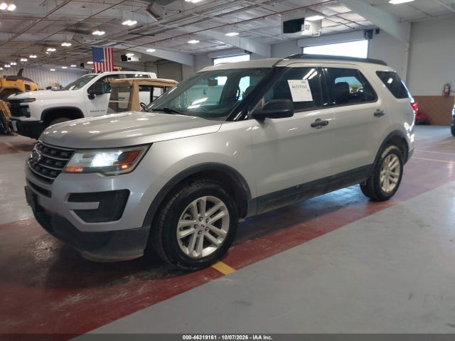 Ford Explorer 2017 1FM5K8B84HGD66981 Image 2