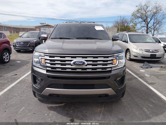 2018 Ford Expedition Xlt მანქანა იყიდება აუქციონზე, vin: 1FMJU1JT0JEA62022, აუქციონის ნომერი: 46319327