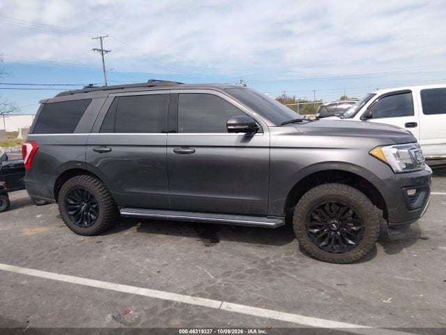 2018 Ford Expedition Xlt მანქანა იყიდება აუქციონზე, vin: 1FMJU1JT0JEA62022, აუქციონის ნომერი: 46319327