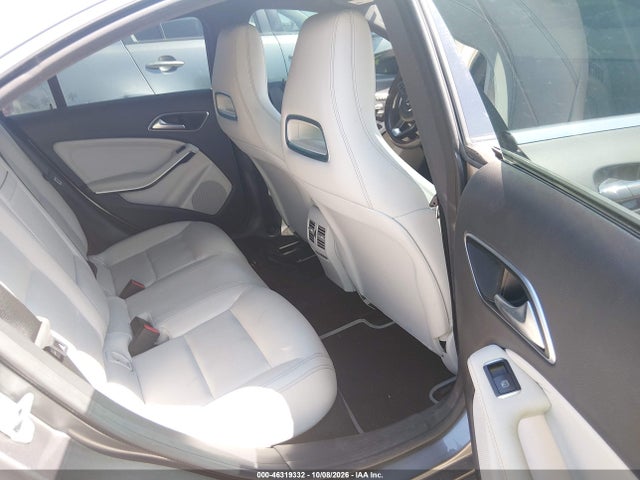 46319332 :رقم المزاد ، WDDSJ4GBXJN532001 vin ، 2018 Mercedes-benz Cla 250 4matic مزاد بيع