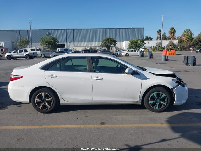 46319373 :رقم المزاد ، 4T1BD1FK1GU194984 vin ، 2016 Toyota Camry Hybrid Le مزاد بيع