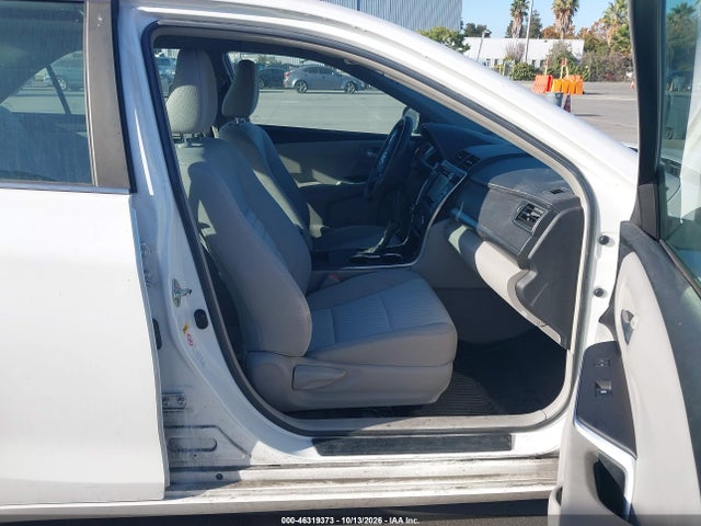 46319373 :رقم المزاد ، 4T1BD1FK1GU194984 vin ، 2016 Toyota Camry Hybrid Le مزاد بيع