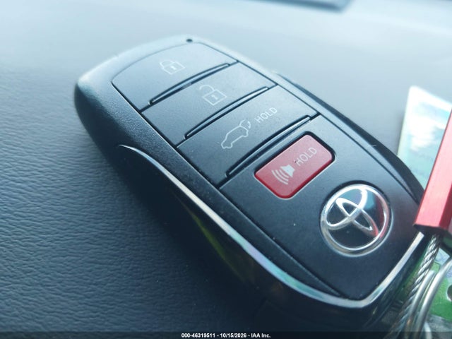 46319511 :رقم المزاد ، 7SVAAABA6TX090270 vin ، 2026 Toyota Sequoia Platinum مزاد بيع