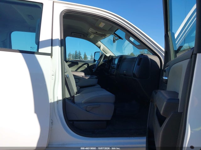 46319580 :رقم المزاد ، 1GC4KYCG4HF186069 vin ، 2017 Chevrolet Silverado 3500hd Wt مزاد بيع