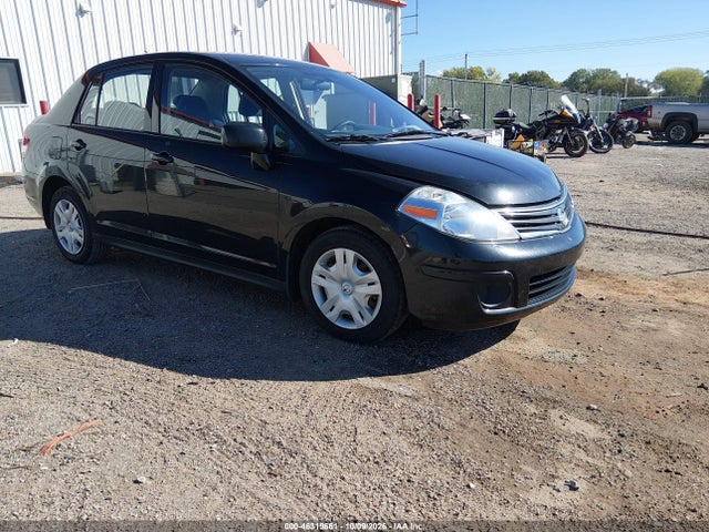 46319661 :رقم المزاد ، 3N1BC1AP0BL358726 vin ، 2011 Nissan Versa 1.8s مزاد بيع