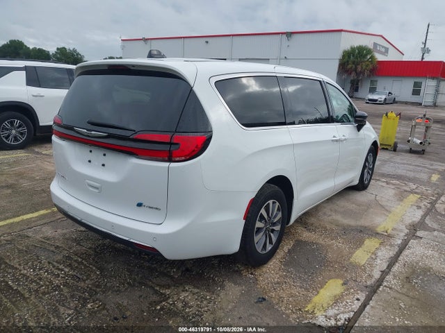 Продажа на аукционе авто 2024 Chrysler Pacifica Hybrid Select, vin: 2C4RC1S76RR153418, номер лота: 46319791