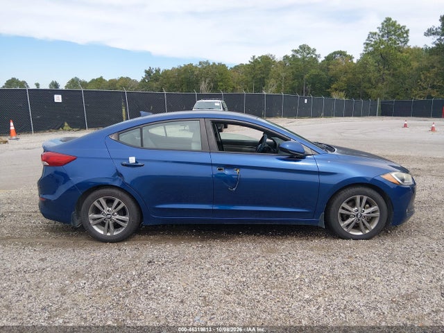 2017 Hyundai Elantra Se მანქანა იყიდება აუქციონზე, vin: 5NPD84LF2HH084645, აუქციონის ნომერი: 46319813