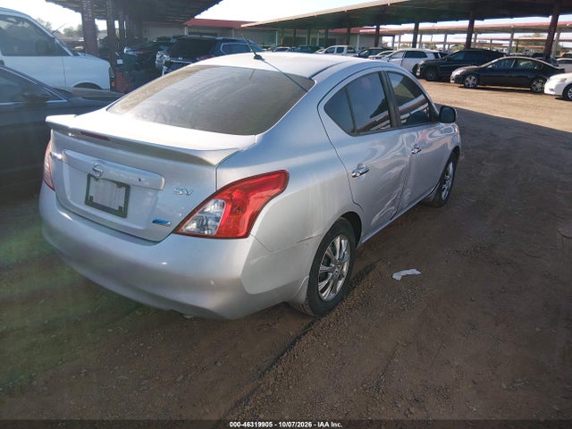2013 Nissan Versa 1.6 Sv მანქანა იყიდება აუქციონზე, vin: 3N1CN7AP3DL822158, აუქციონის ნომერი: 46319905