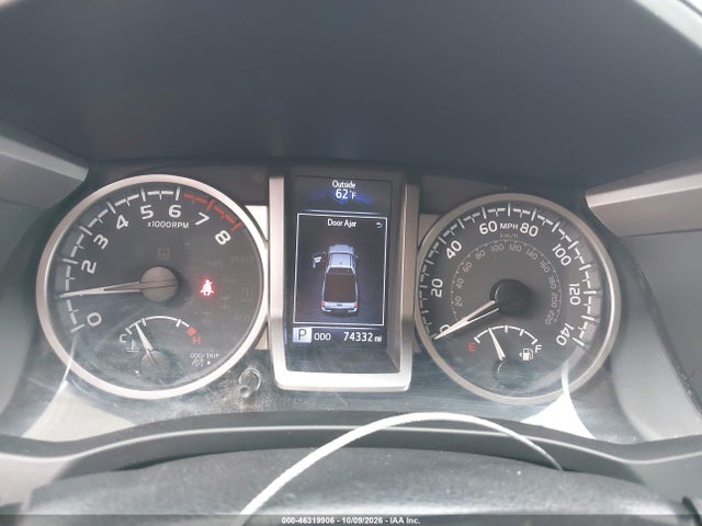 46319906 :رقم المزاد ، 3TYSZ5AN1MT017127 vin ، 2021 Toyota Tacoma Sr5 V6 مزاد بيع