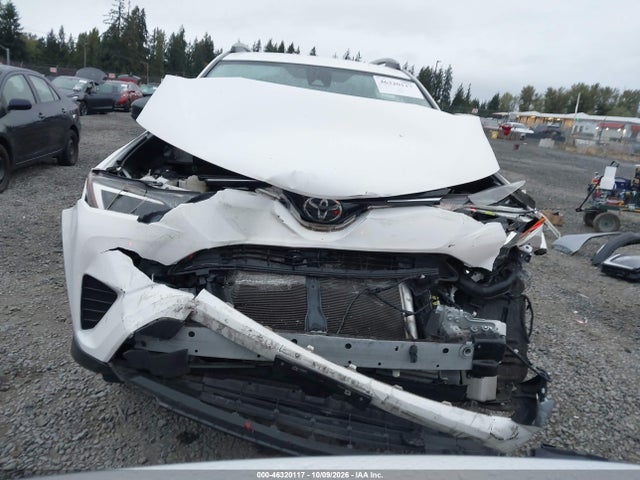 Aukcja sprzedaży 2018 Toyota Rav4 Le, vin: JTMZFREVXJJ735661, numer aukcji: 46320117