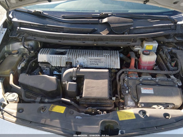 Toyota Prius Two 2015 JTDKN3DU5F0396881 Image 10
