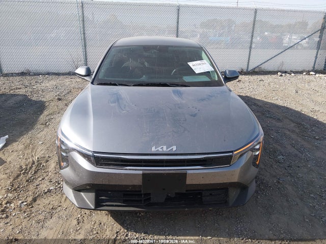 2026 Kia K4 Lxs მანქანა იყიდება აუქციონზე, vin: 3KPFT4DE2TE313643, აუქციონის ნომერი: 46320361