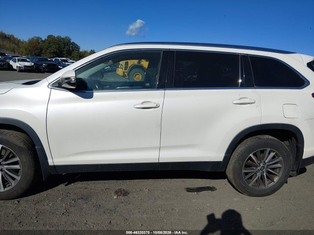 Продаж на аукціоні авто 2019 Toyota Highlander Xle, vin: 5TDJZRFH3KS601964, номер лоту: 46320370